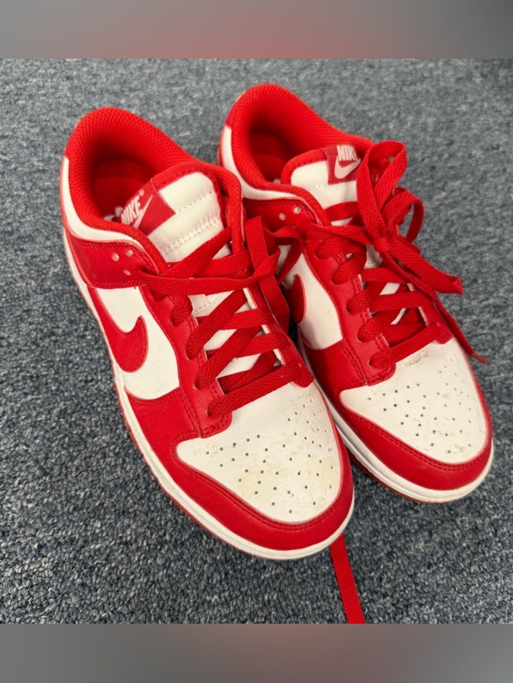 Nike Women’s Dunk Low Sneakers University Red Size 6